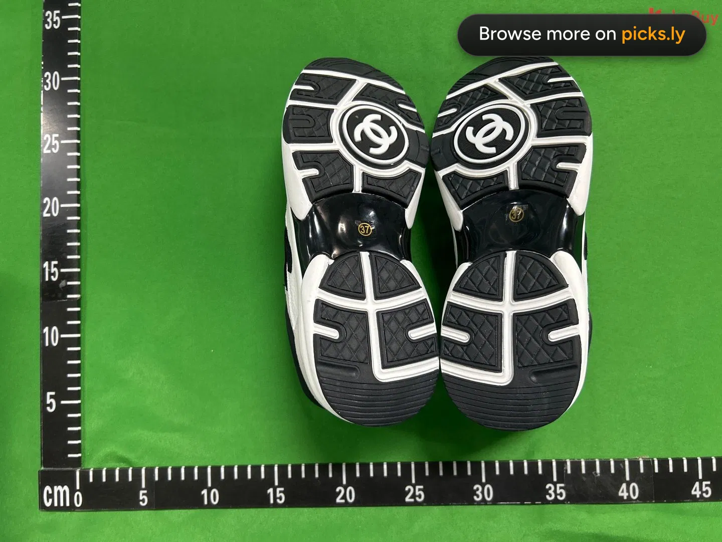 Xiaoxiangfeng Thick soled Sports Shoes for Dad, Women, Leather Soft soled Casual Shoes for Women, 2023 New Running Shoes for Women QC photo 6