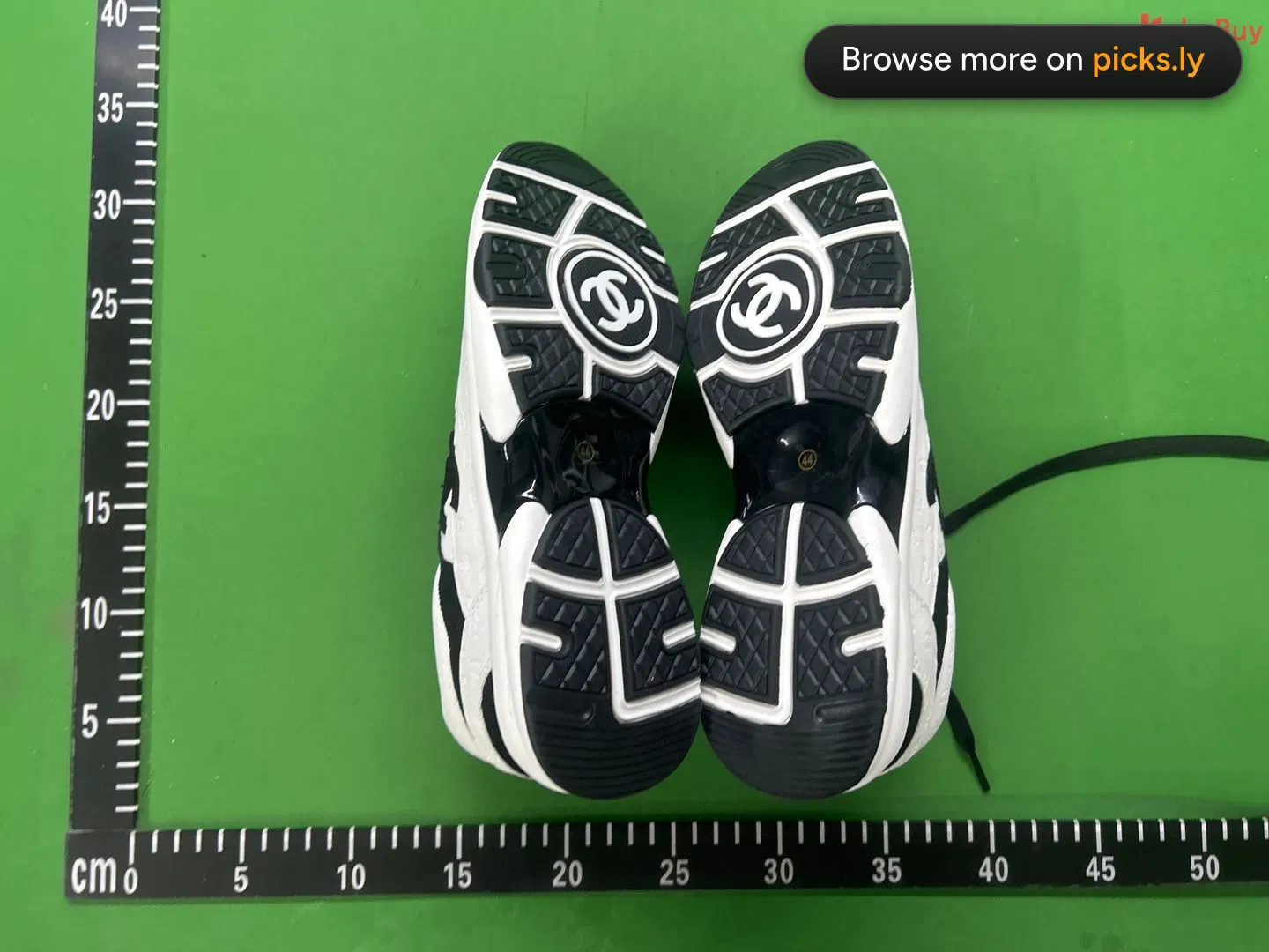 Xiaoxiangfeng Thick soled Sports Shoes for Dad, Women, Leather Soft soled Casual Shoes for Women, 2023 New Running Shoes for Women QC photo 8
