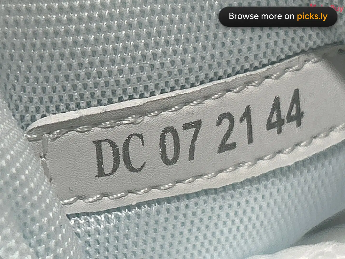 Dior B30 Dior mesh fabric low cut sports and leisure shoes produced by a large factory in Guangdong QC photo 7